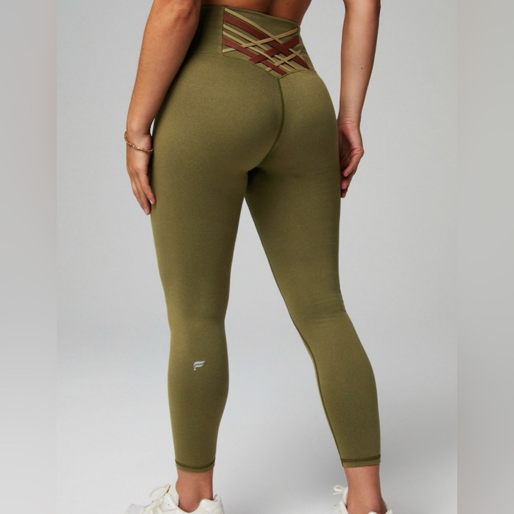 Fabletics Boost Powerhold High-Waisted 7/8 Legging